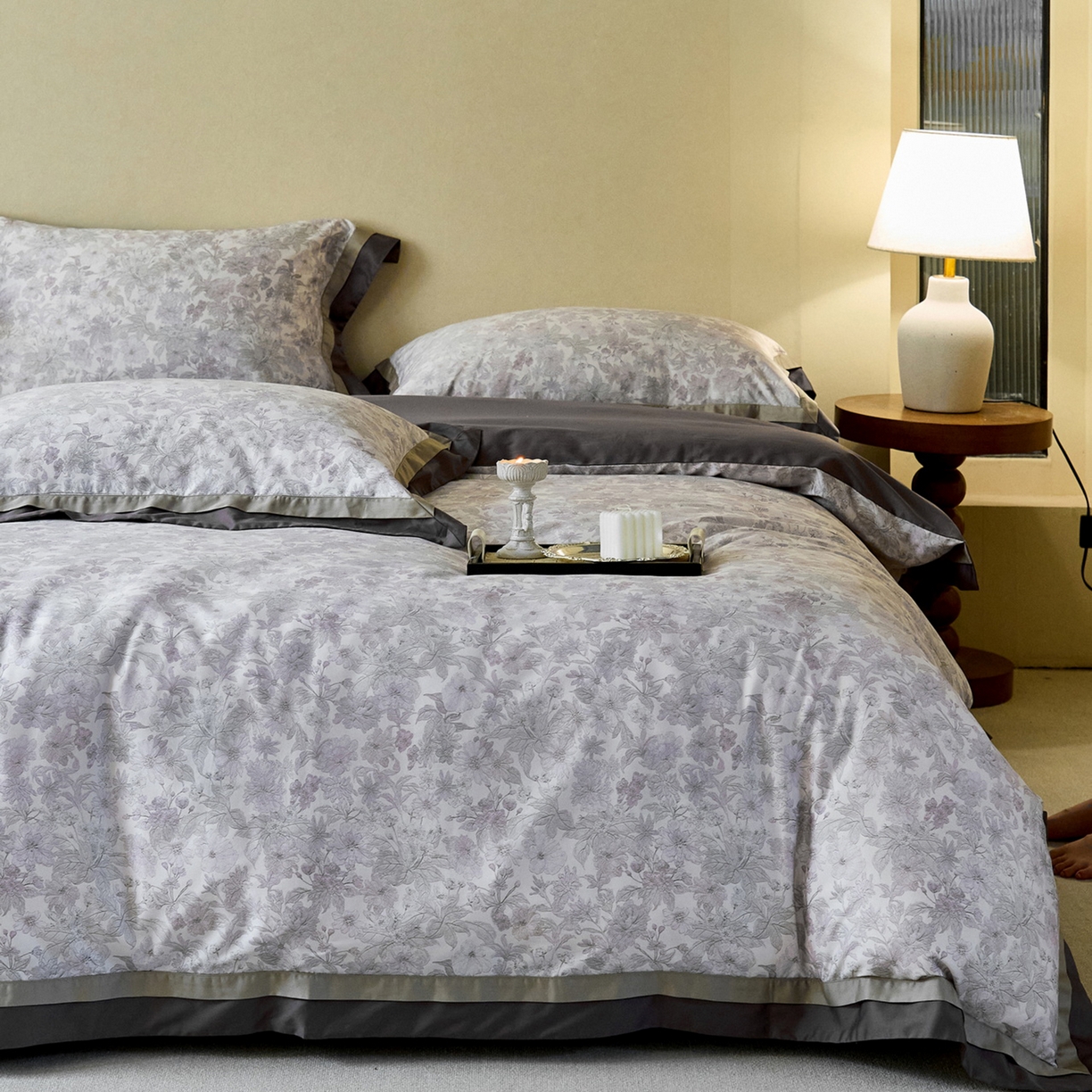 91家纺网 家纺一手货源 找家纺 由丽家纺 2025新款双层拼角数码印花四件套 控价券后399起 悦盈-灰