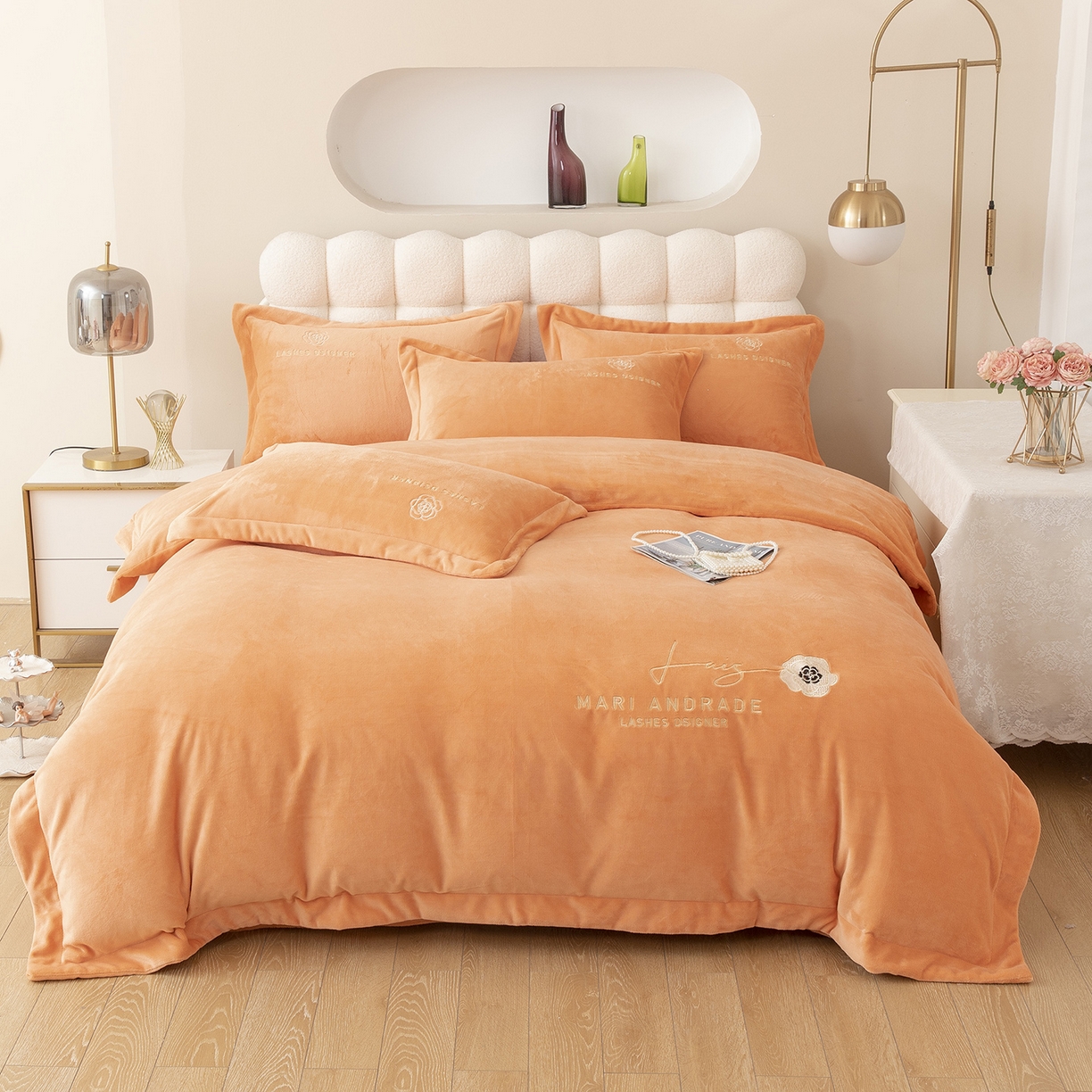 贝尔 格调系列纯色高克重 牛奶绒宽边刺绣四件套（赠送拎袋） 橙色