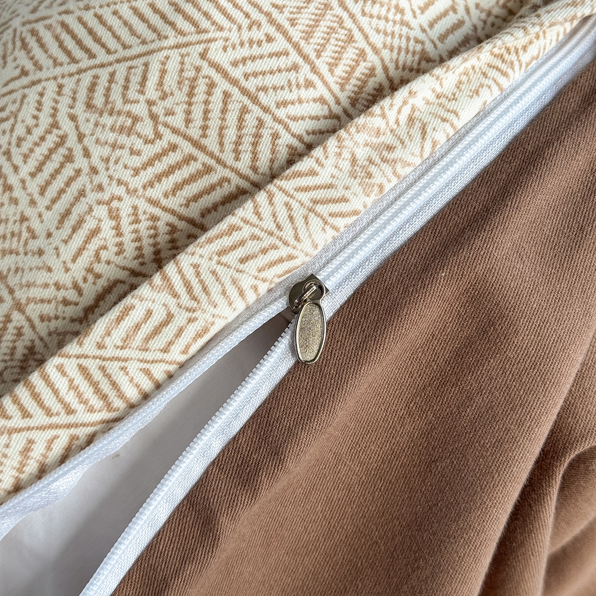 91家纺网 家纺一手货源 找家纺 红淳家纺 2025新款全棉加厚磨毛四件套 威廉-黄