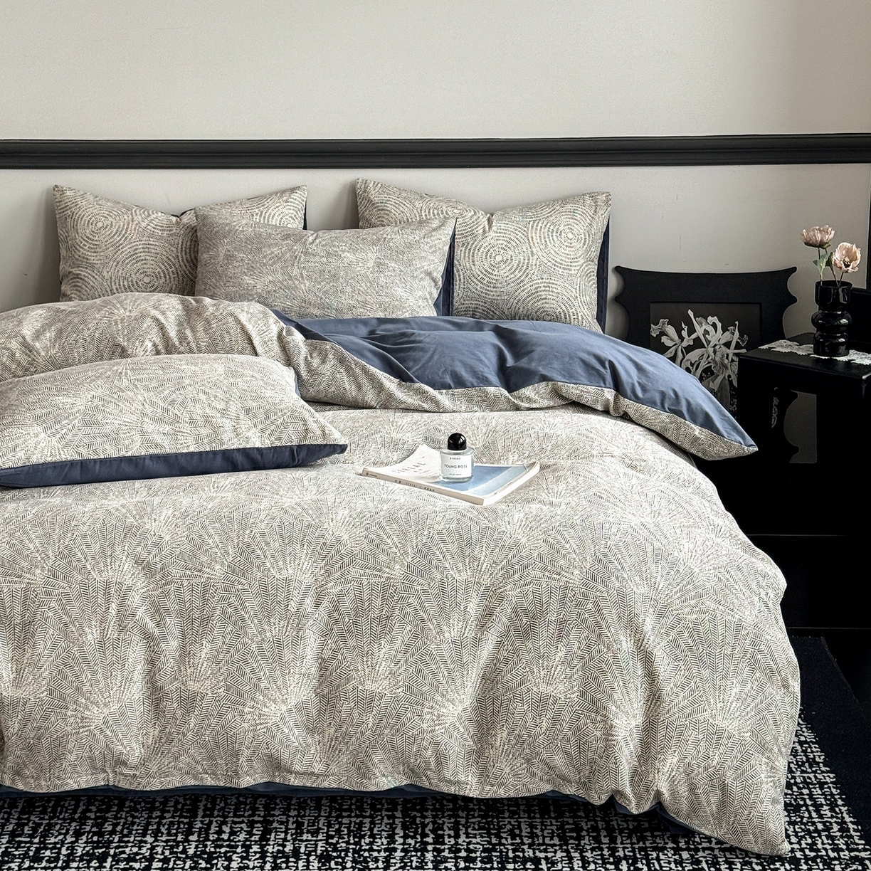 91家纺网 家纺一手货源 找家纺 红淳家纺 2025新款全棉加厚磨毛四件套 威廉-蓝