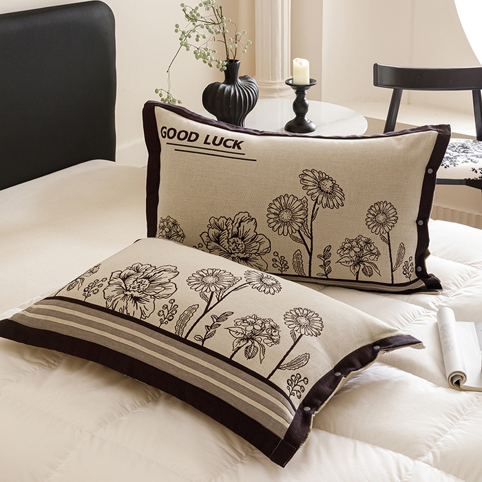 91家纺网 家纺一手货源 找家纺 悦然毛巾被 2025新款全棉四层提花纱布美拉德凤格枕套 素布花灰