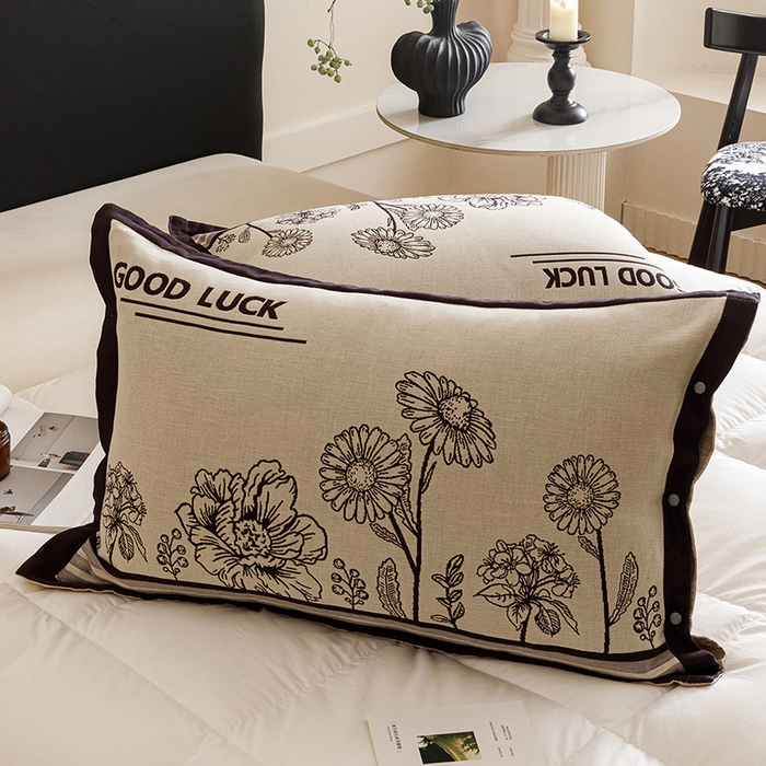 91家纺网 家纺一手货源 找家纺 悦然毛巾被 2025新款全棉四层提花纱布美拉德凤格枕套 素布花灰