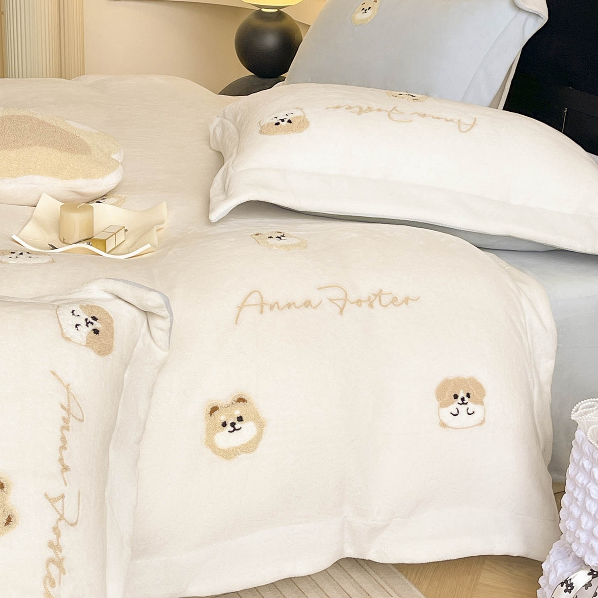 91家纺网 家纺一手货源 找家纺  2025新款A类双面加厚保暖加绒宝宝绒刺绣被套床单卡通可爱床上用品牛奶绒四件套-元气萌宝 元气萌宝-米蓝