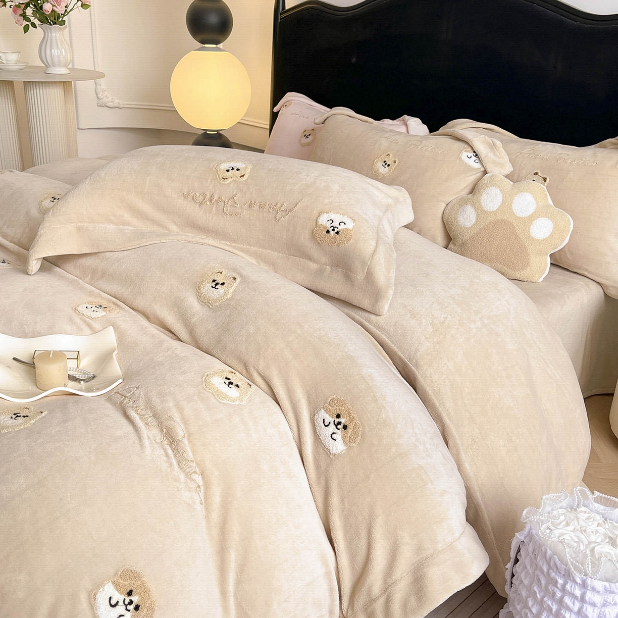 91家纺网 家纺一手货源 找家纺  2025新款A类双面加厚保暖加绒宝宝绒刺绣被套床单卡通可爱床上用品牛奶绒四件套-元气萌宝 元气萌宝-暖棕