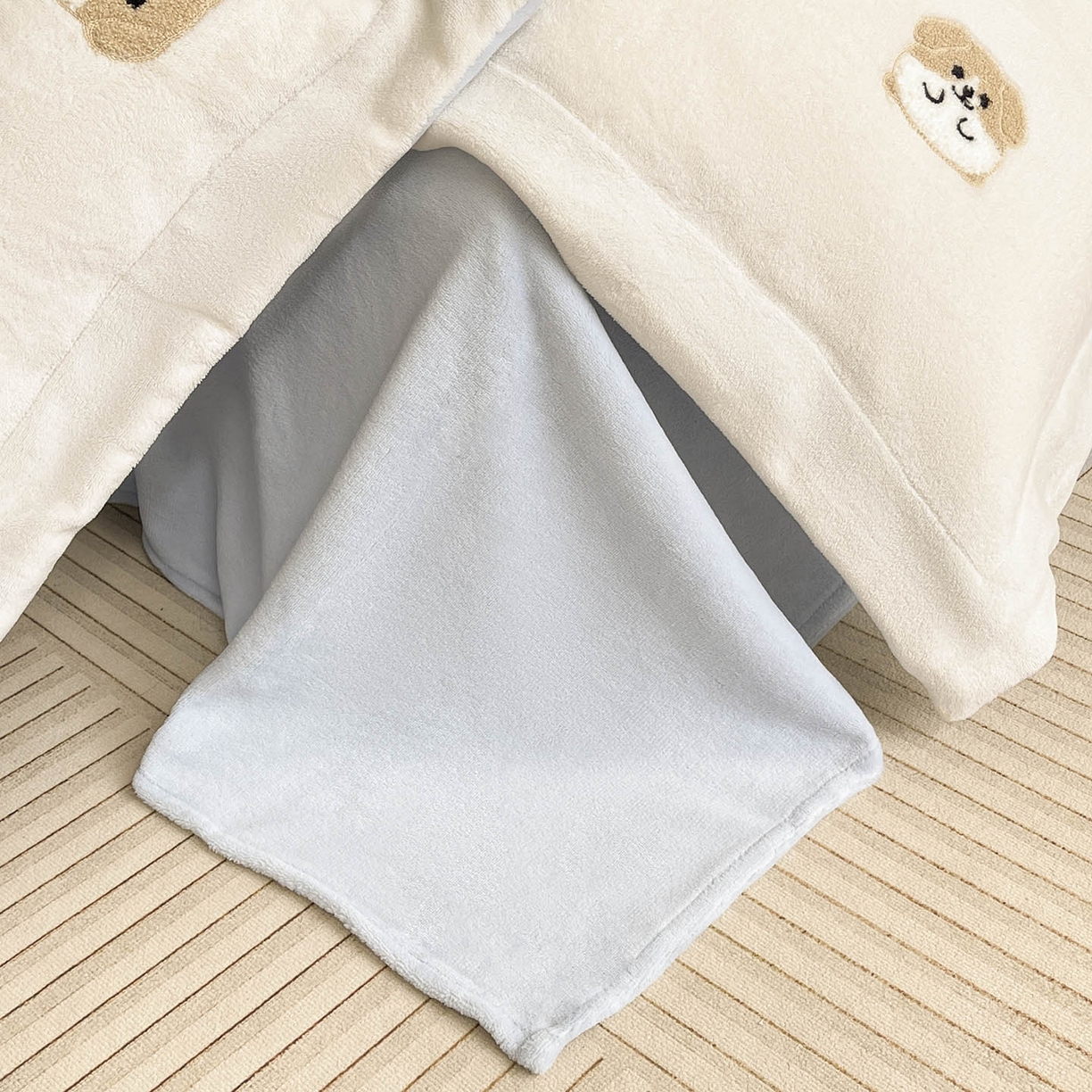 91家纺网 家纺一手货源 找家纺  2025新款A类双面加厚保暖加绒宝宝绒刺绣被套床单卡通可爱床上用品牛奶绒四件套-元气萌宝 元气萌宝-米蓝