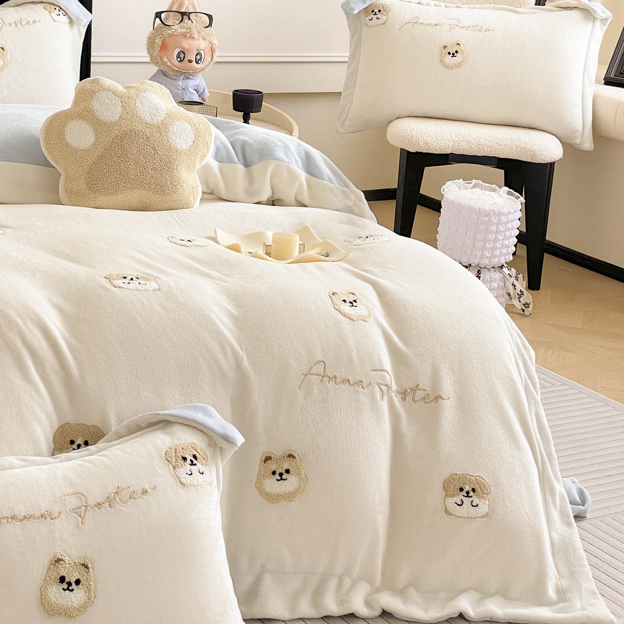 91家纺网 家纺一手货源 找家纺  2025新款A类双面加厚保暖加绒宝宝绒刺绣被套床单卡通可爱床上用品牛奶绒四件套-元气萌宝 元气萌宝-米蓝