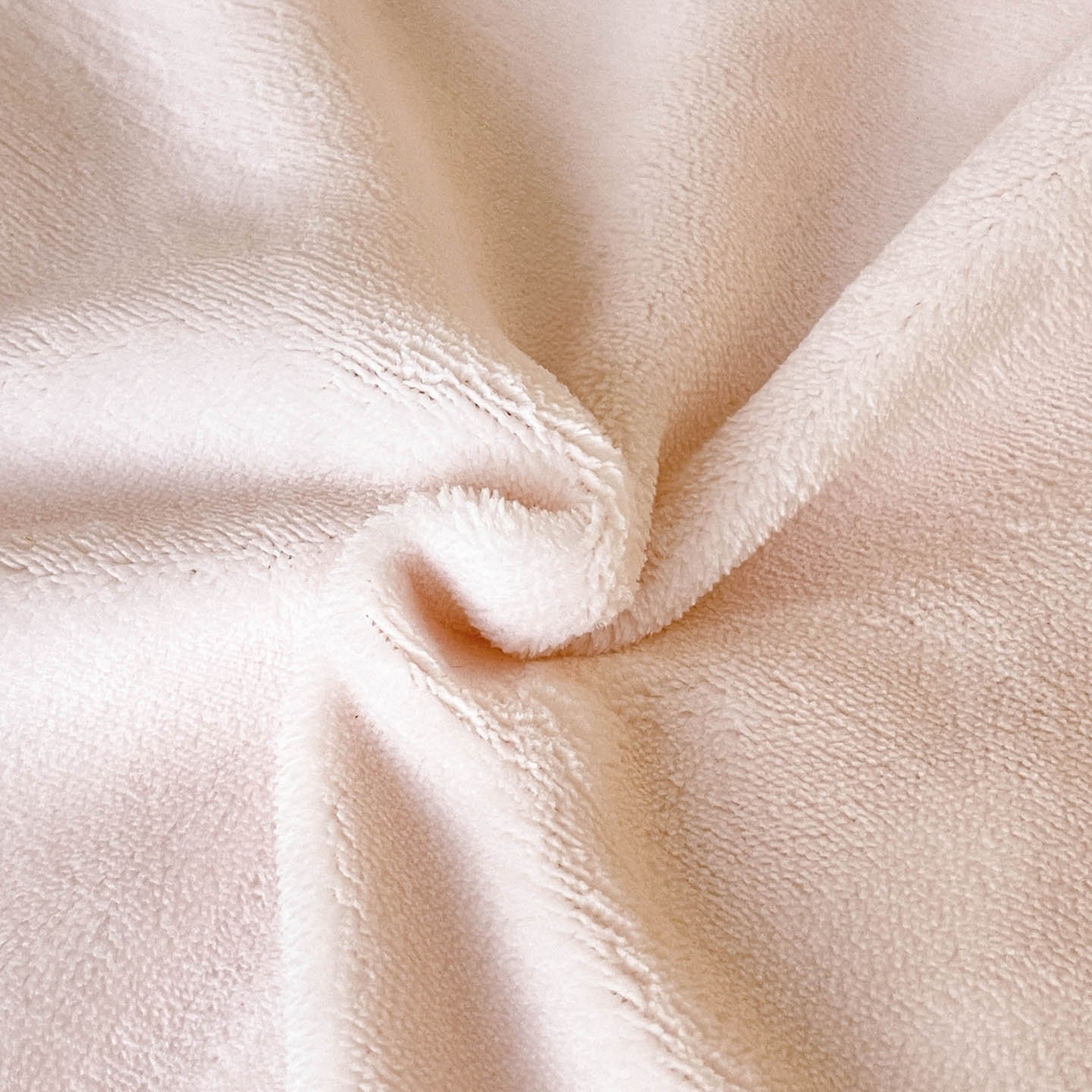 91家纺网 家纺一手货源 找家纺  2025新款A类双面加厚保暖加绒宝宝绒刺绣被套床单卡通可爱床上用品牛奶绒四件套-元气萌宝 元气萌宝-粉米