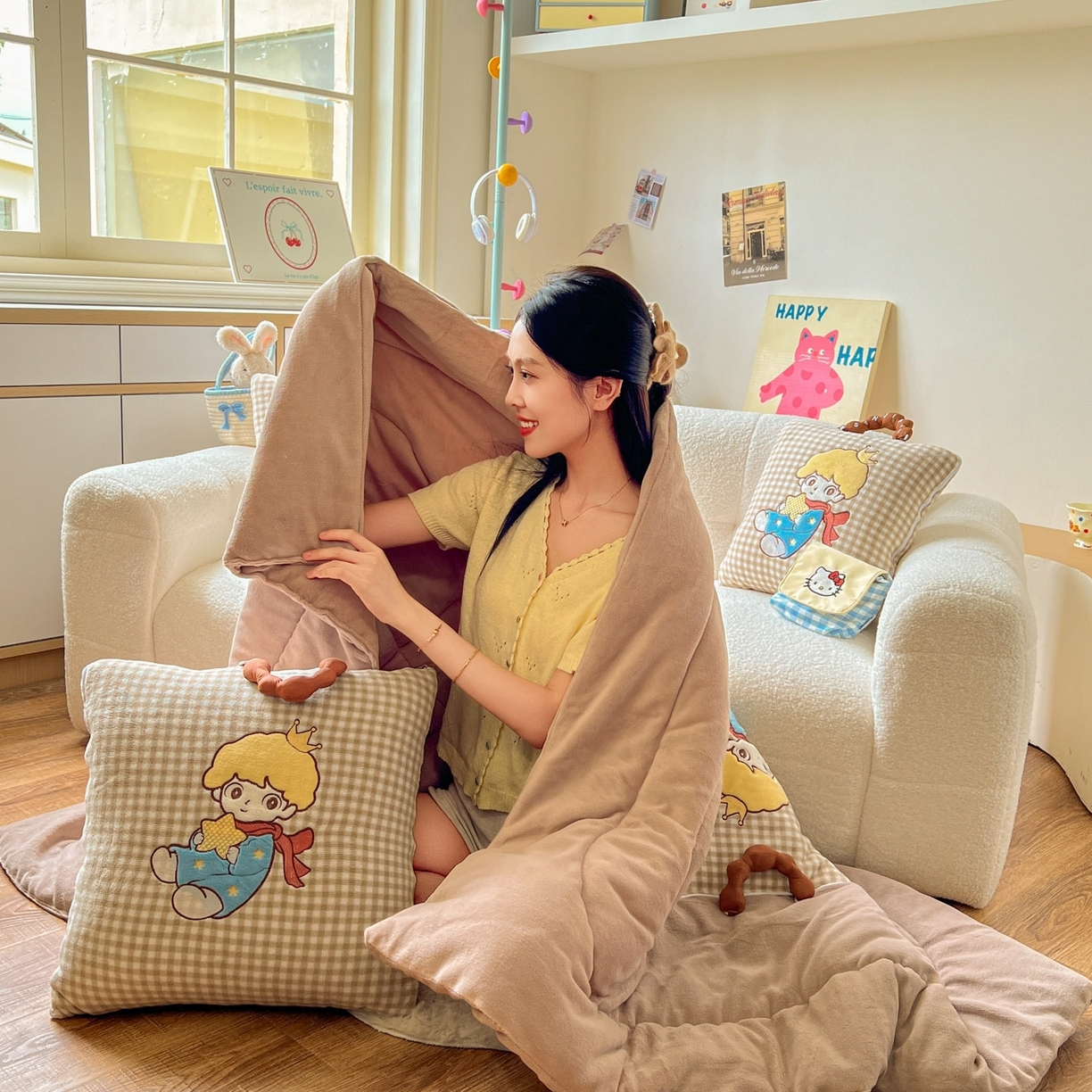 91家纺网 家纺一手货源 找家纺 （总）番茄+ 2025新款加厚牛奶绒小王子抱枕