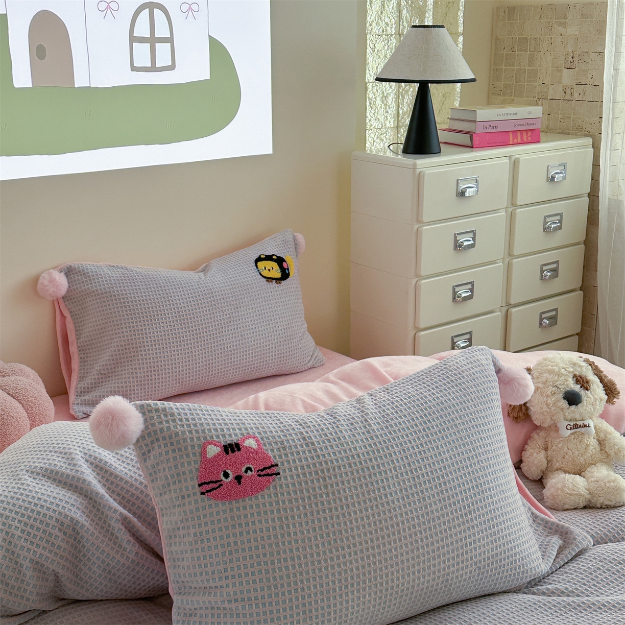 91家纺网 家纺一手货源 找家纺 柚子YOUTH 2025新款华夫格提花绒刺绣四件套 电话猫