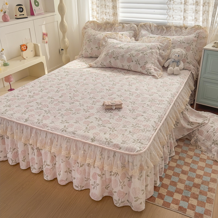 91家纺网 家纺一手货源 找家纺 （总）家之硕家纺 2025新款立体雕花可拆洗牛奶绒床裙四件套