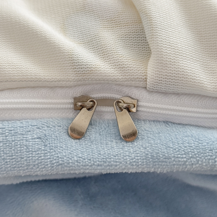 91家纺网 家纺一手货源 找家纺 家之硕家纺 2025新款立体雕花可拆洗牛奶绒单床裙系列 田园生活