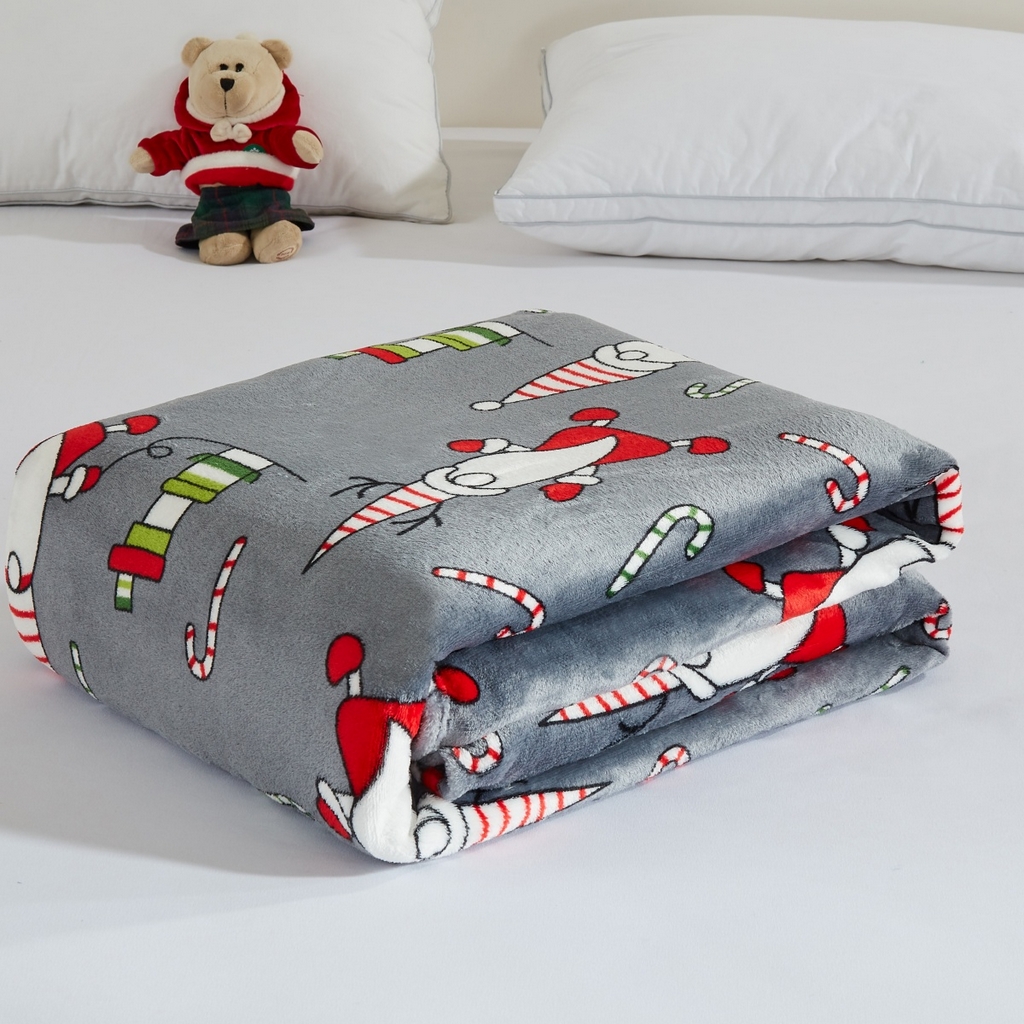 91家纺网 家纺一手货源 找家纺 悦织湾家纺 2025新款圣诞风双面绒毛毯毯子牛奶绒印花法兰绒210克重法莱绒可铺可盖床单被子 灰色圣诞老人