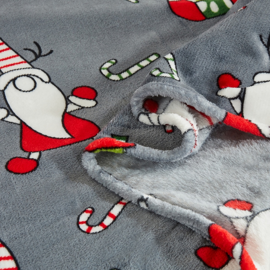 91家纺网 家纺一手货源 找家纺 悦织湾家纺 2025新款圣诞风双面绒毛毯毯子牛奶绒印花法兰绒210克重法莱绒可铺可盖床单被子 灰色圣诞老人