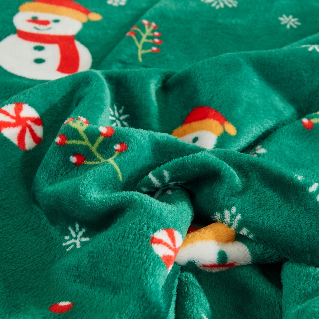 91家纺网 家纺一手货源 找家纺 悦织湾家纺 2025新款圣诞风双面绒毛毯毯子牛奶绒印花法兰绒210克重法莱绒可铺可盖床单被子 绿色雪人