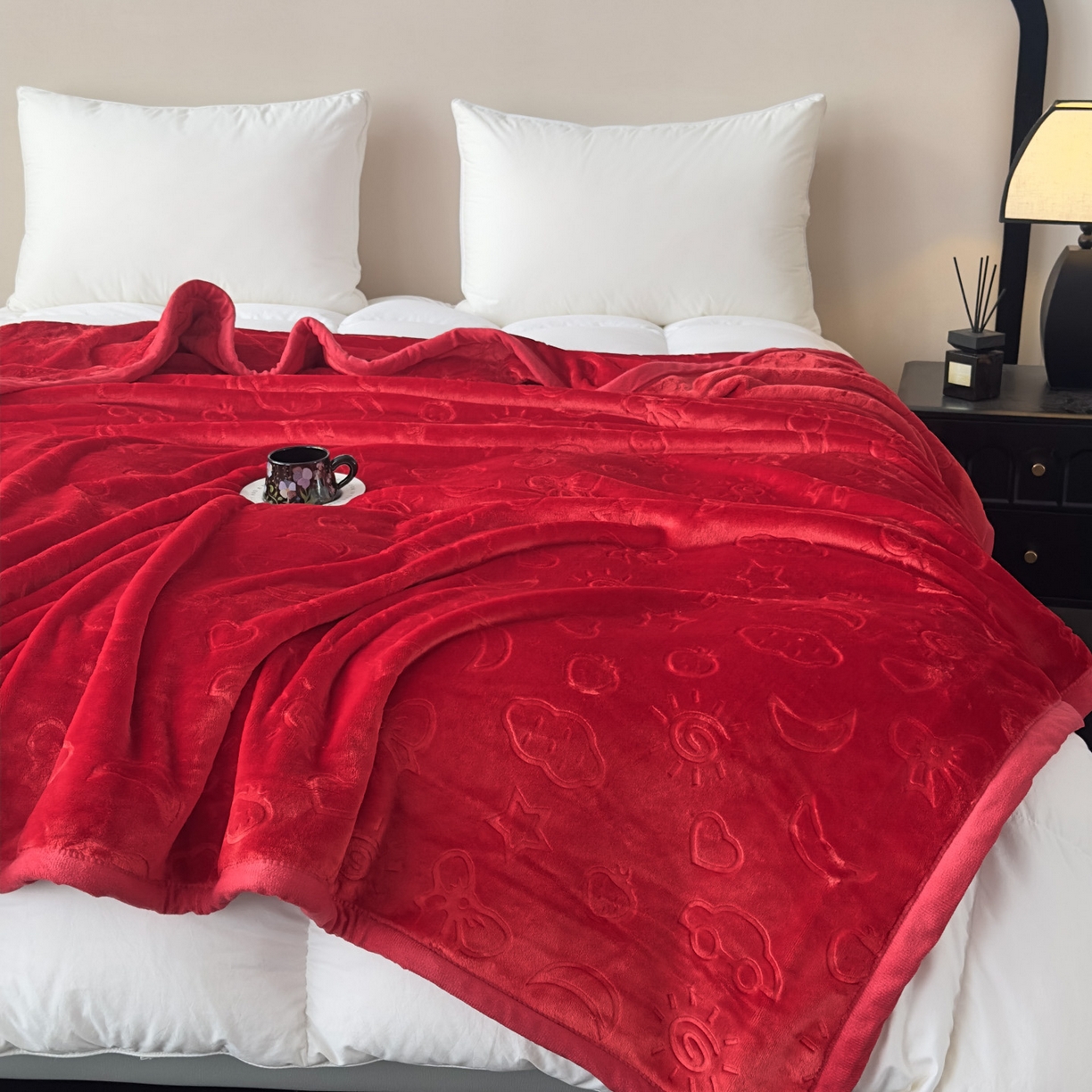 91家纺网 家纺一手货源 找家纺 （总）悦织湾家纺 2025新款加厚星星月岁云毯轻奢时尚毛毯盖毯四季毯被子跨境外贸出口直播热销款