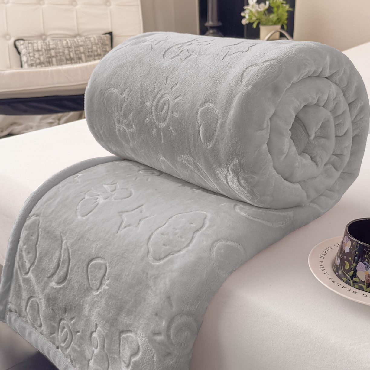 91家纺网 家纺一手货源 找家纺 悦织湾家纺 2025新款加厚星星月岁云毯轻奢时尚毛毯盖毯四季毯被子跨境外贸出口直播热销款 星星月岁云毯浅灰