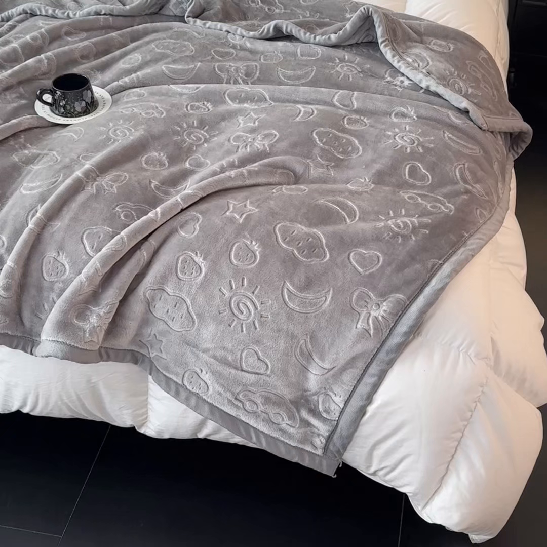 91家纺网 家纺一手货源 找家纺 悦织湾家纺 2025新款加厚星星月岁云毯轻奢时尚毛毯盖毯四季毯被子跨境外贸出口直播热销款 星星月岁云毯浅灰