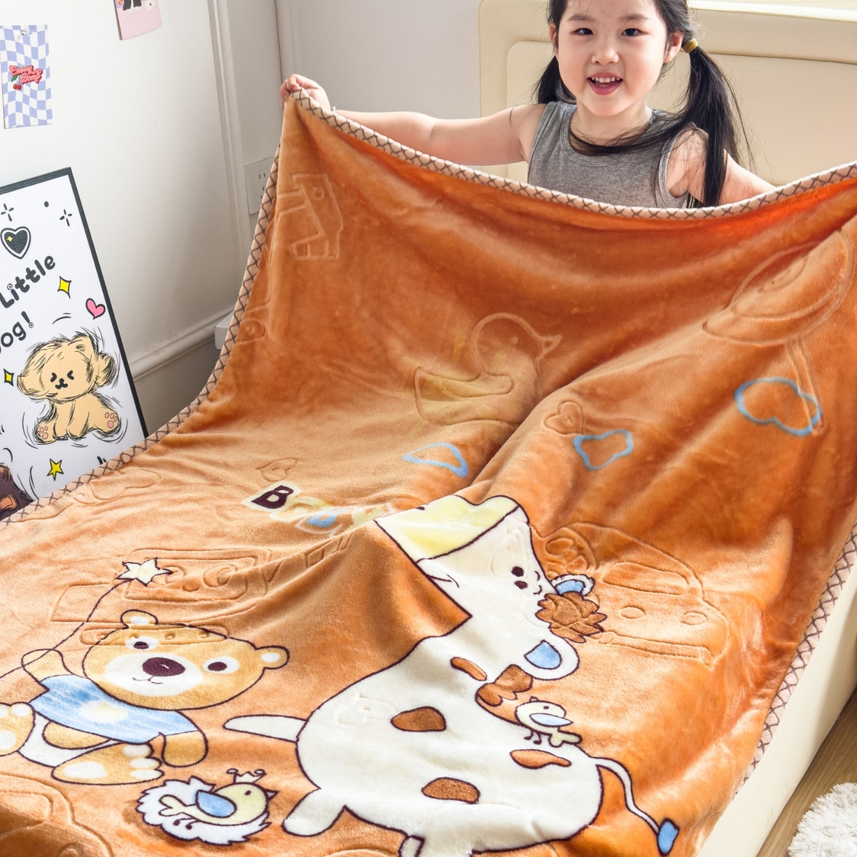 91家纺网 家纺一手货源 找家纺 悦织湾家纺 2025新款拉舍尔双层云绒童毯毯子卡通休闲沙发盖毯毛毯儿童婴幼儿宝宝小毯子 宝宝乐园7#卡桔色