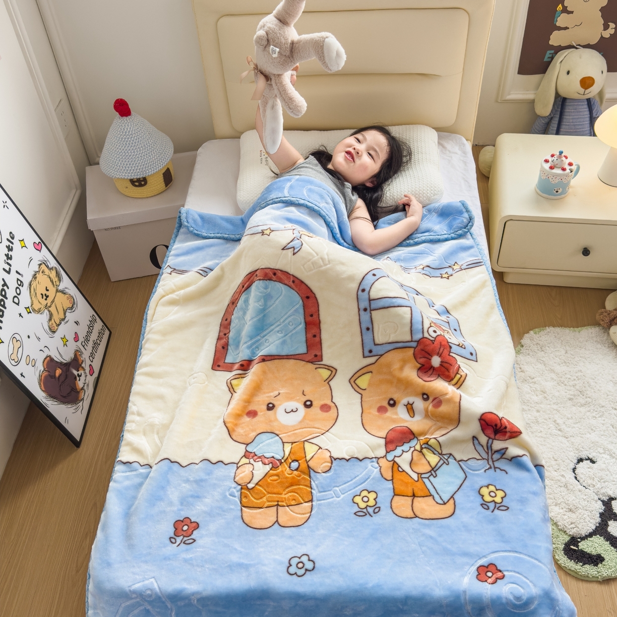 91家纺网 家纺一手货源 找家纺 悦织湾家纺 2025新款拉舍尔双层云绒童毯毯子卡通休闲沙发盖毯毛毯儿童婴幼儿宝宝小毯子 可爱小熊12#蓝