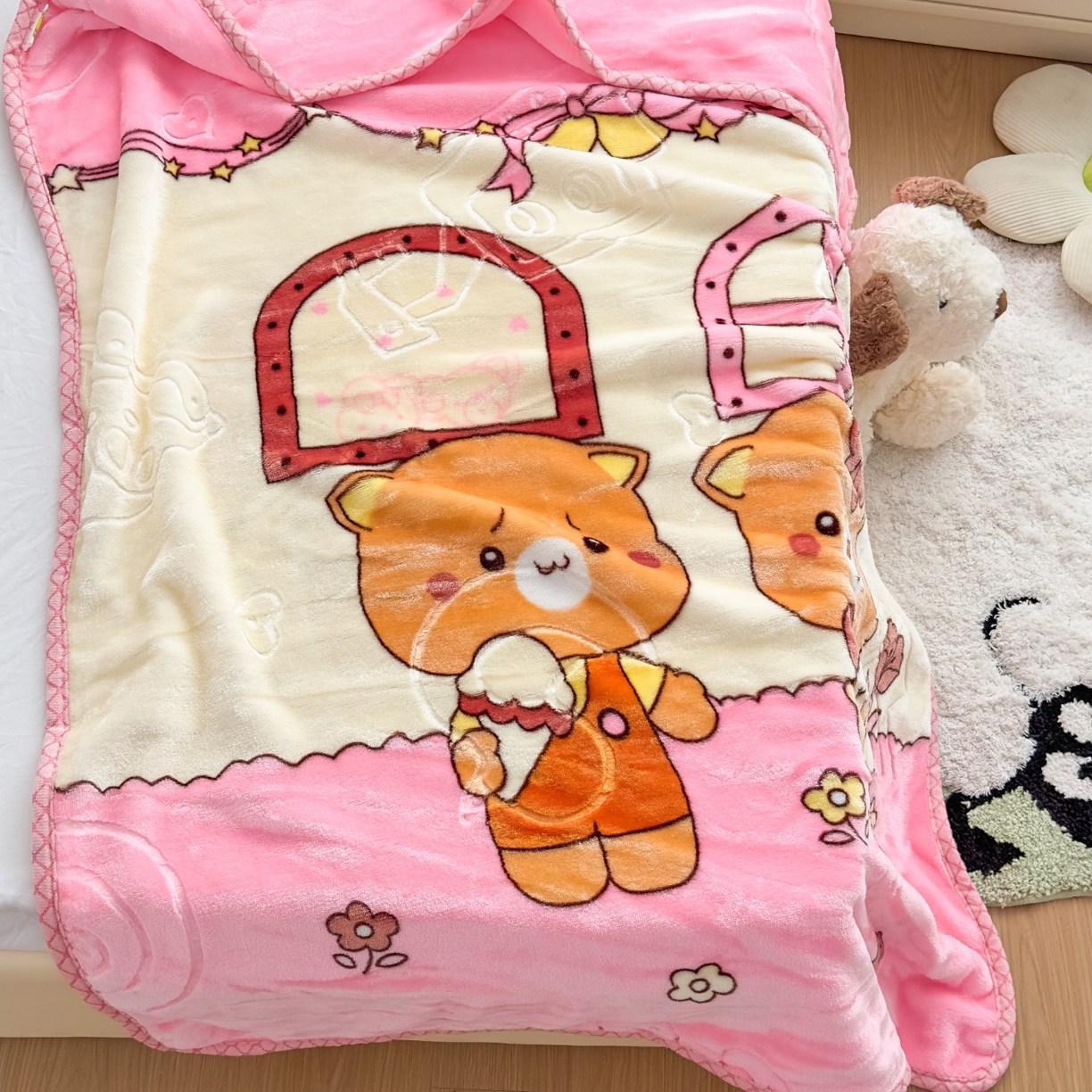 91家纺网 家纺一手货源 找家纺 悦织湾家纺 2025新款拉舍尔双层云绒童毯毯子卡通休闲沙发盖毯毛毯儿童婴幼儿宝宝小毯子 可爱小熊22#粉