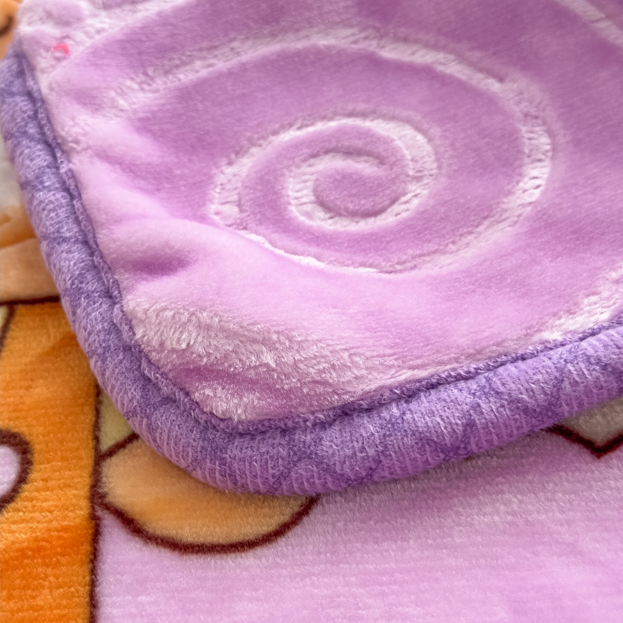 91家纺网 家纺一手货源 找家纺 悦织湾家纺 2025新款拉舍尔双层云绒童毯毯子卡通休闲沙发盖毯毛毯儿童婴幼儿宝宝小毯子 可爱小熊24#紫
