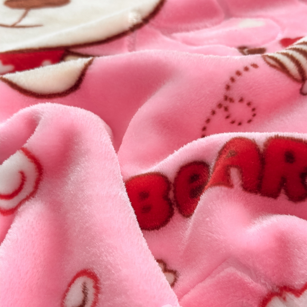 91家纺网 家纺一手货源 找家纺 悦织湾家纺 2025新款拉舍尔双层云绒童毯毯子卡通休闲沙发盖毯毛毯儿童婴幼儿宝宝小毯子 甜蜜生活9#粉