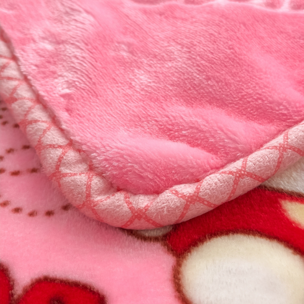 91家纺网 家纺一手货源 找家纺 悦织湾家纺 2025新款拉舍尔双层云绒童毯毯子卡通休闲沙发盖毯毛毯儿童婴幼儿宝宝小毯子 甜蜜生活9#粉