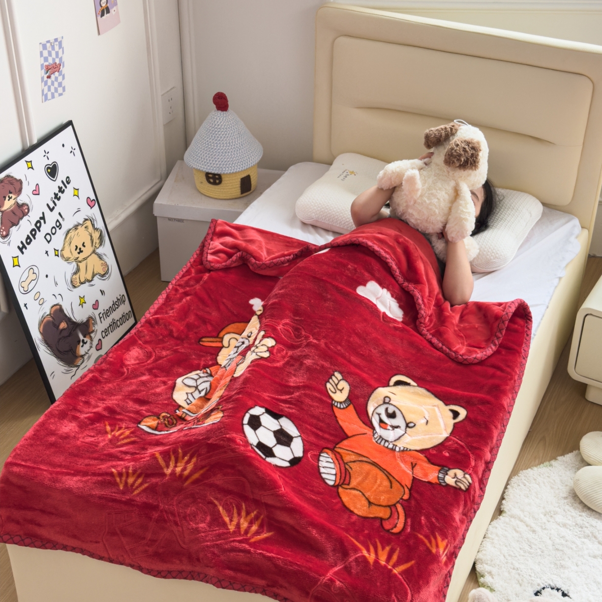 91家纺网 家纺一手货源 找家纺 悦织湾家纺 2025新款拉舍尔双层云绒童毯毯子卡通休闲沙发盖毯毛毯儿童婴幼儿宝宝小毯子 足球健将8#大红色