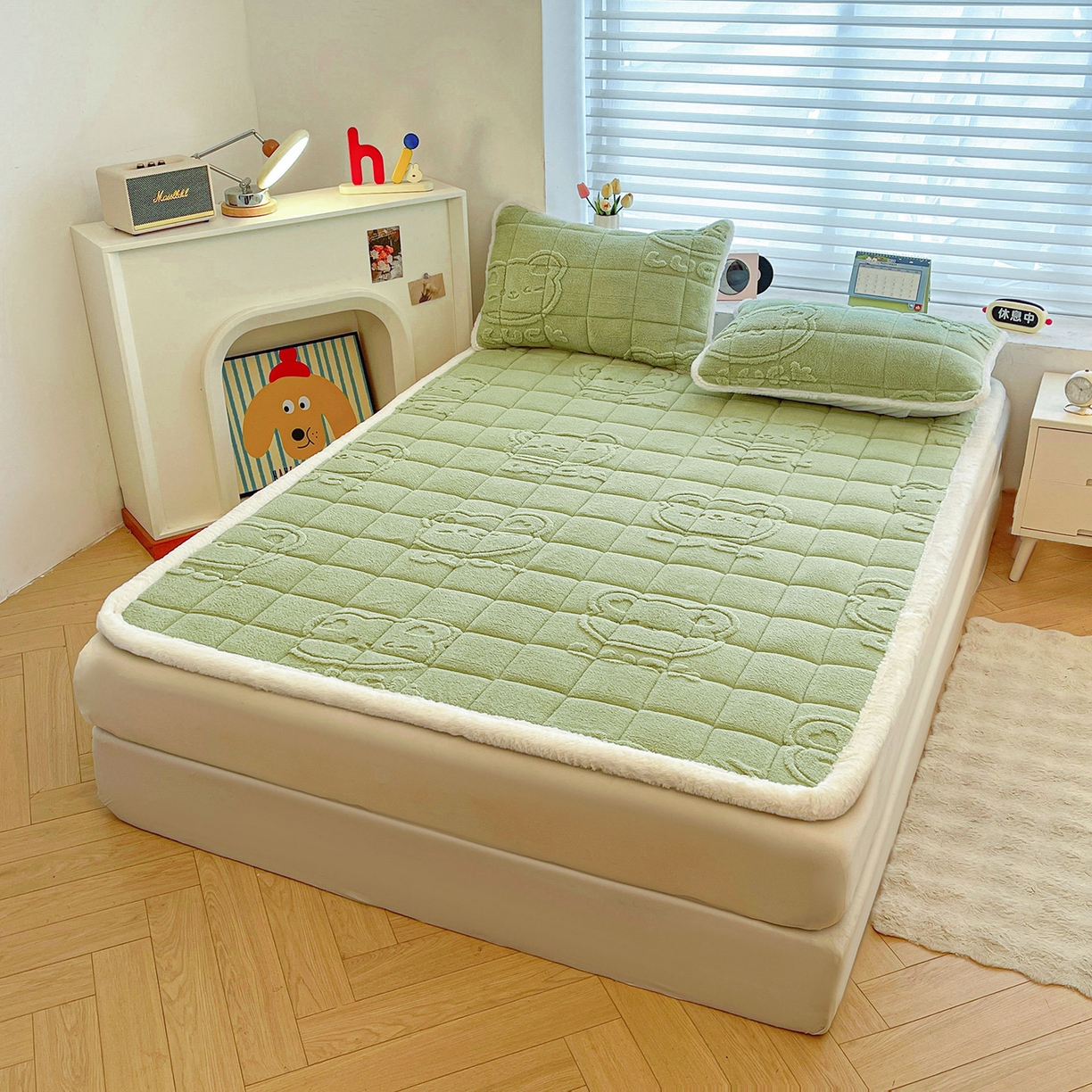 91家纺网 家纺一手货源 找家纺 予梦家纺 2025新款加厚塔芙绒床垫床褥床护垫（带卖点图和买家秀） 绅士熊 果绿