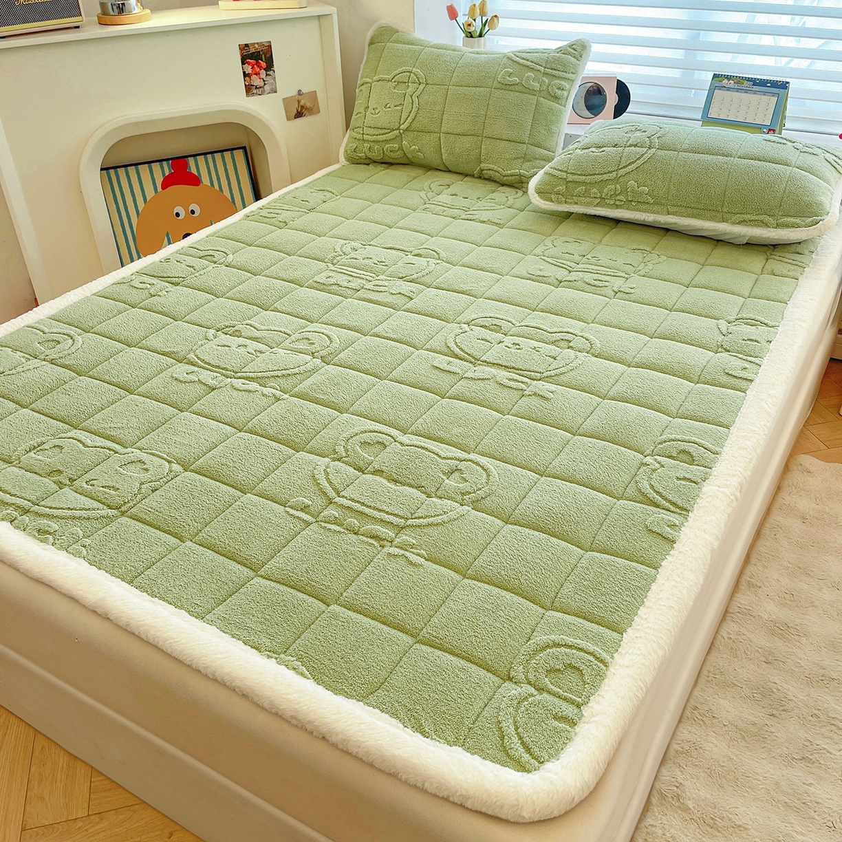 91家纺网 家纺一手货源 找家纺 予梦家纺 2025新款加厚塔芙绒床垫床褥床护垫（带卖点图和买家秀） 绅士熊 果绿