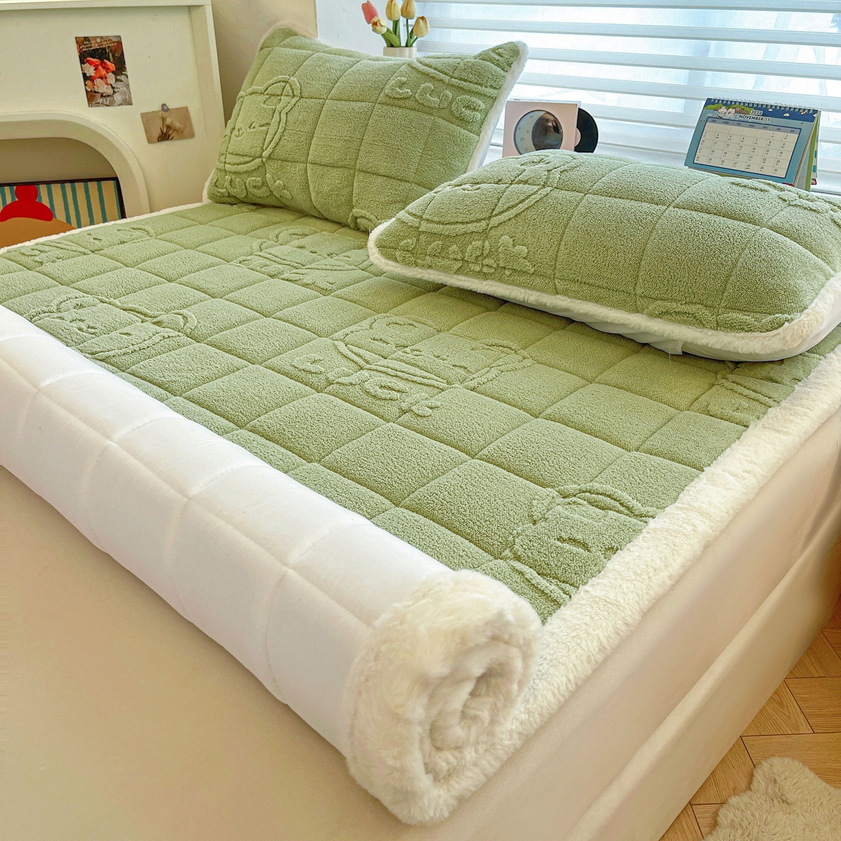 91家纺网 家纺一手货源 找家纺 予梦家纺 2025新款加厚塔芙绒床垫床褥床护垫（带卖点图和买家秀） 绅士熊 果绿