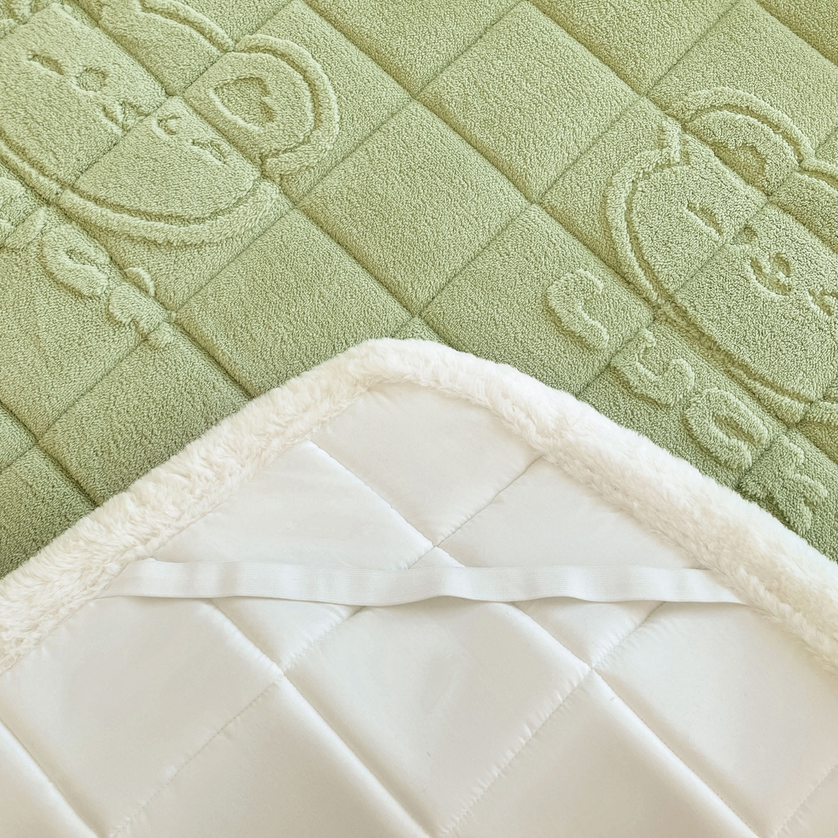 91家纺网 家纺一手货源 找家纺 予梦家纺 2025新款加厚塔芙绒床垫床褥床护垫（带卖点图和买家秀） 绅士熊 果绿