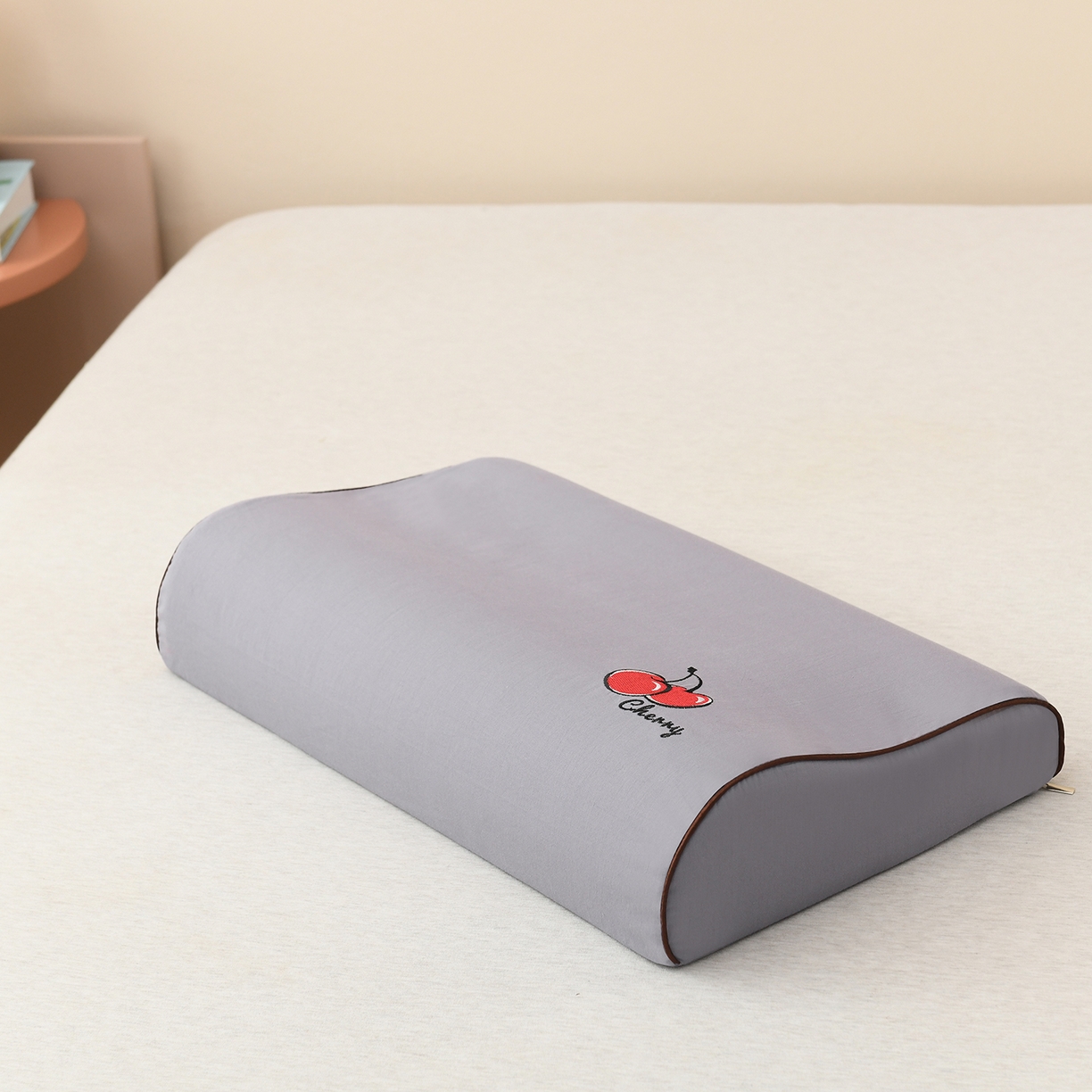 91家纺网 家纺一手货源 找家纺 小猫派 2025新款水洗棉枕套 灰樱桃