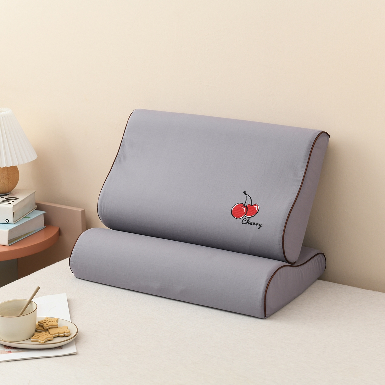 91家纺网 家纺一手货源 找家纺 小猫派 2025新款水洗棉枕套 灰樱桃