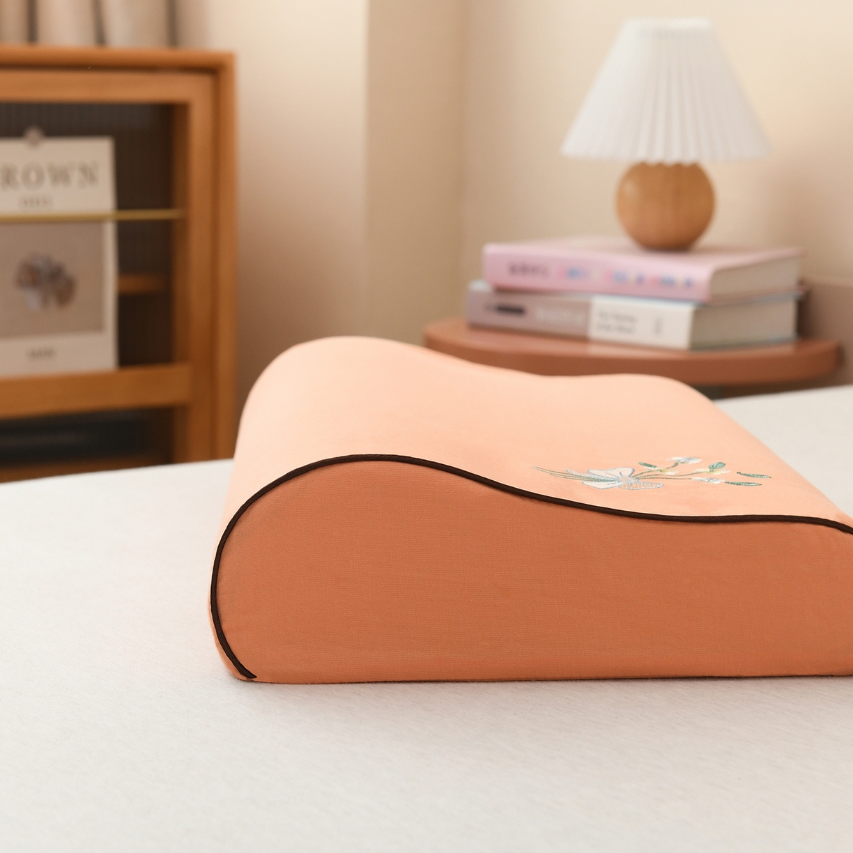 91家纺网 家纺一手货源 找家纺 小猫派 2025新款水洗棉枕套 桔色花束