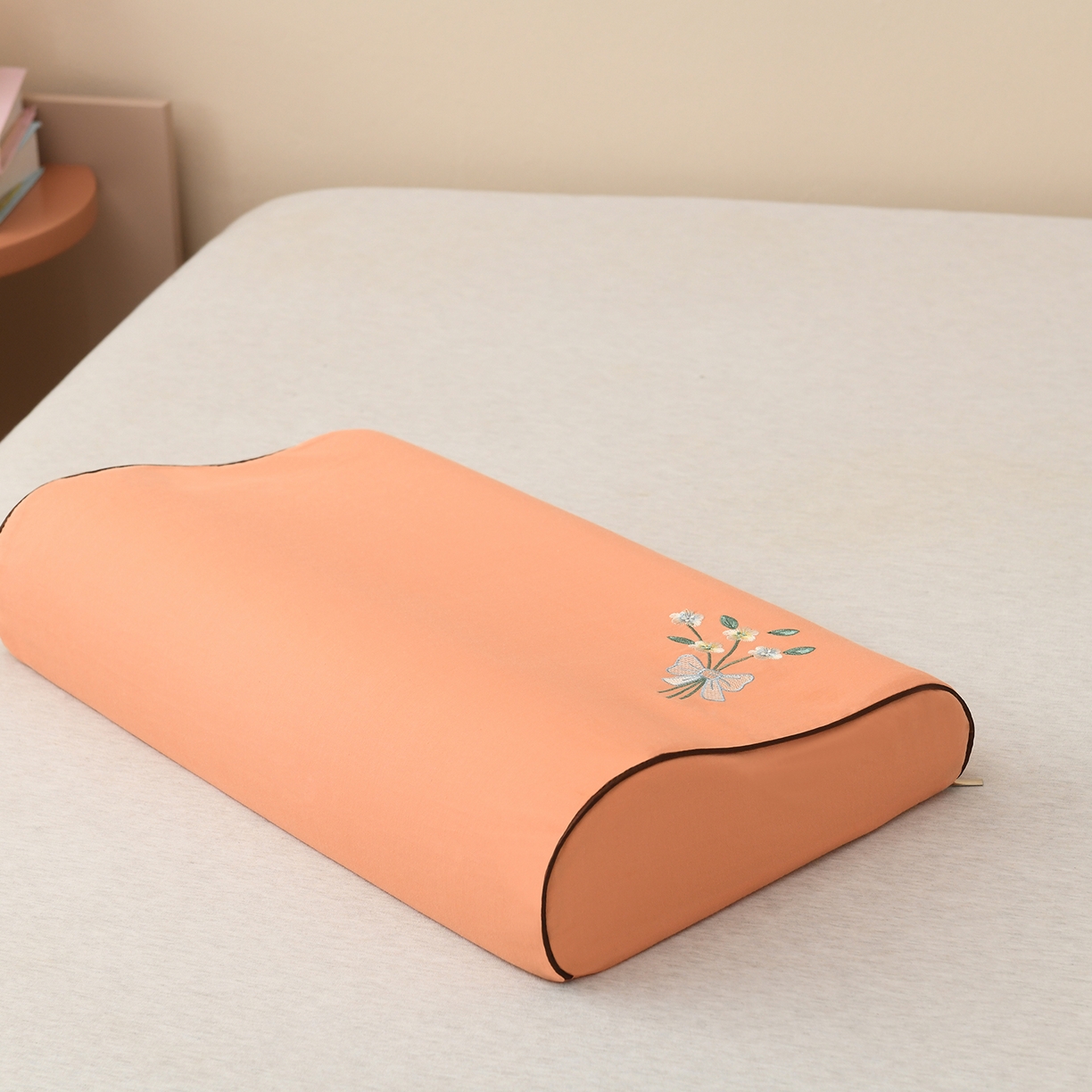 91家纺网 家纺一手货源 找家纺 小猫派 2025新款水洗棉枕套 桔色花束