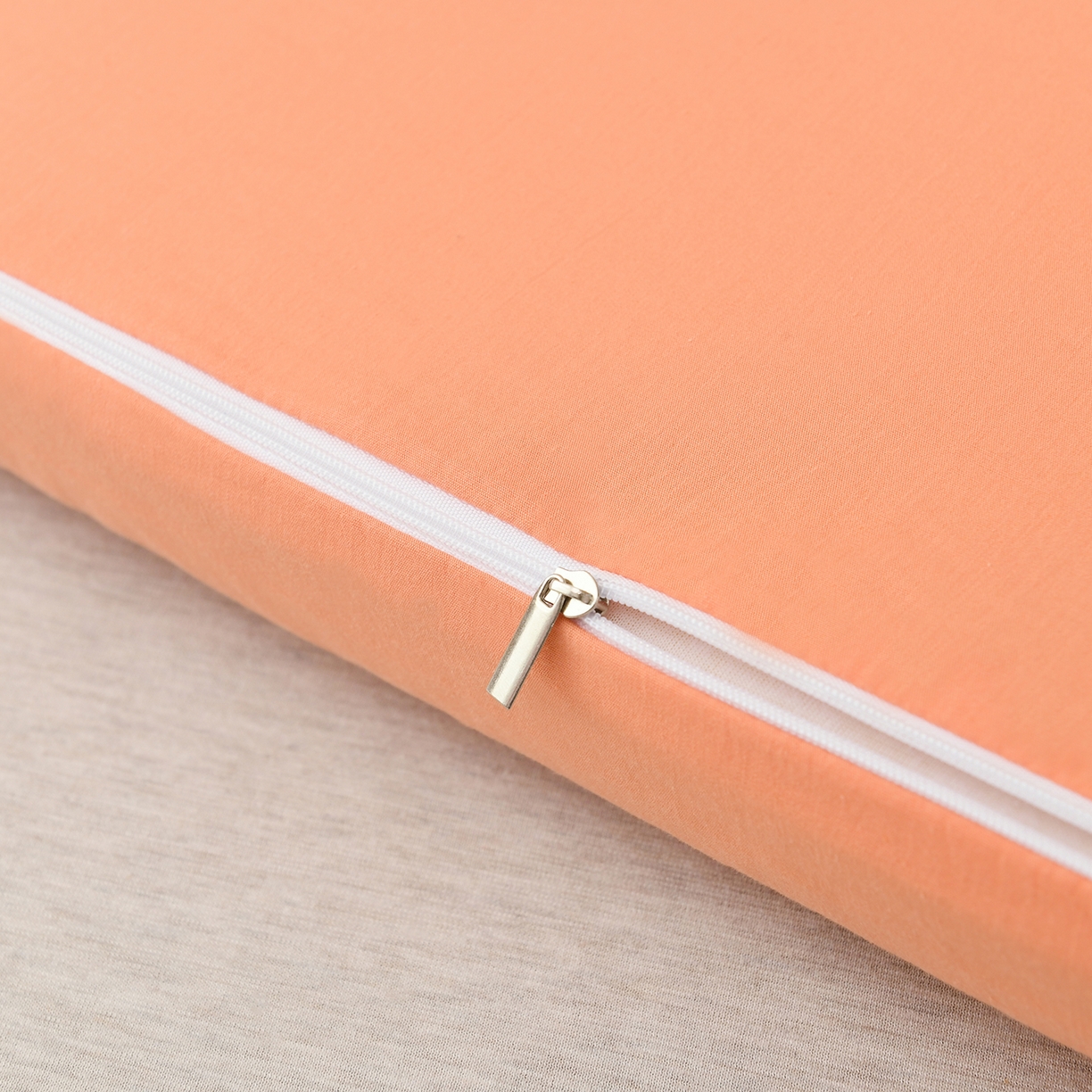 91家纺网 家纺一手货源 找家纺 小猫派 2025新款水洗棉枕套 桔色花束