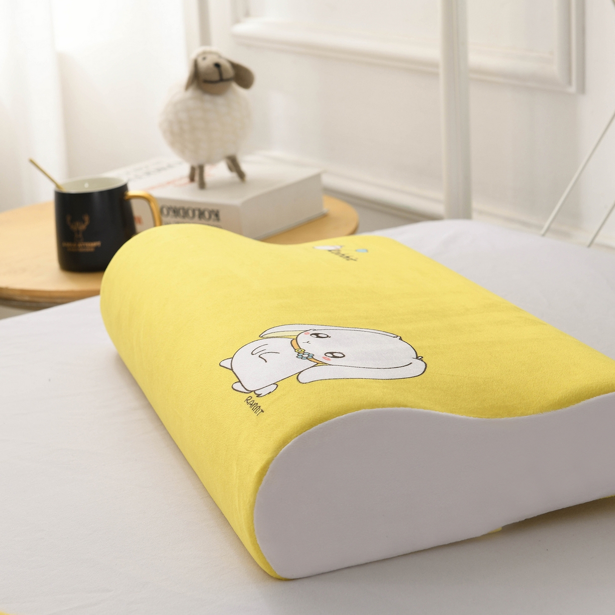 91家纺网 家纺一手货源 找家纺 小猫派 2025新款水晶绒12生肖枕套 兔