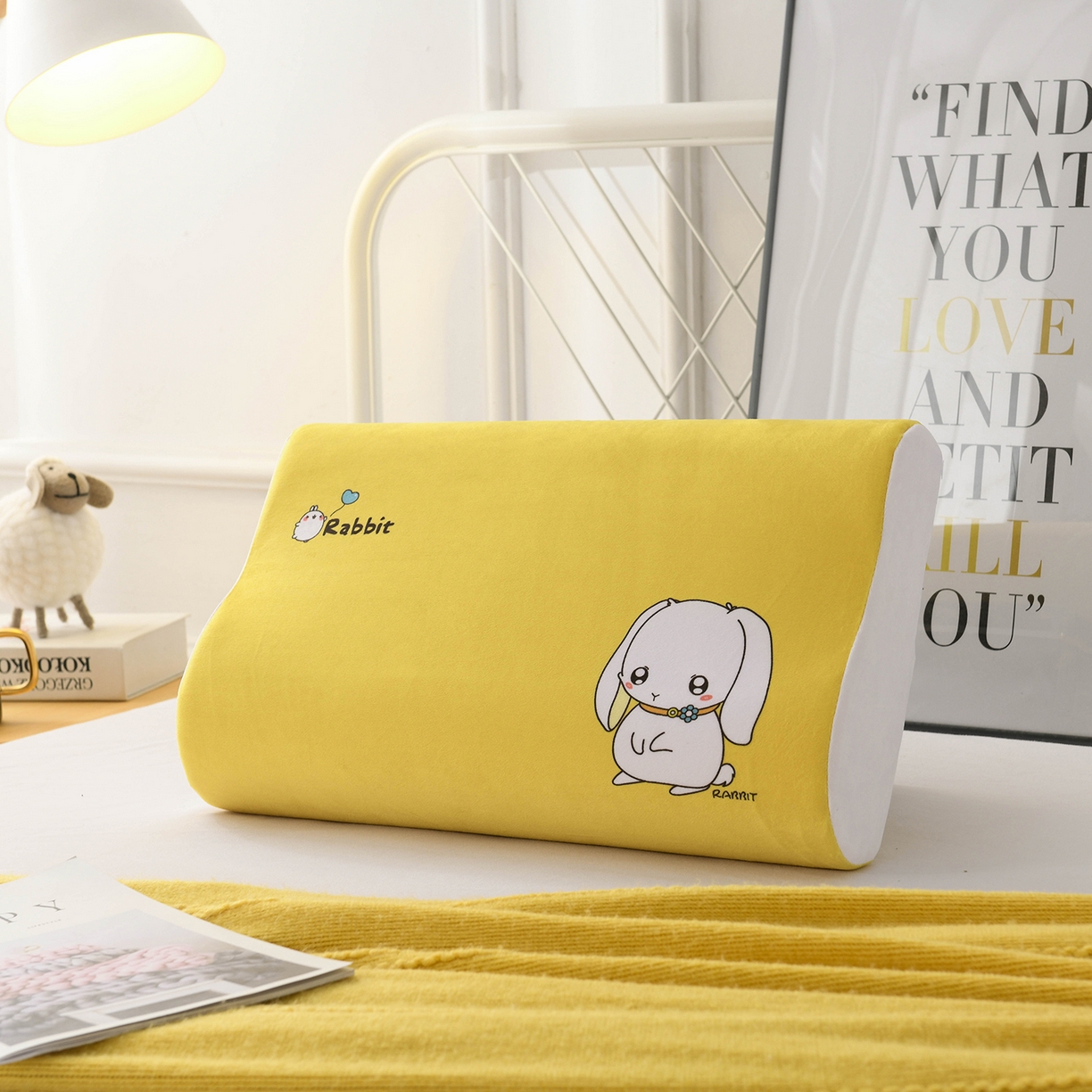 91家纺网 家纺一手货源 找家纺 小猫派 2025新款水晶绒12生肖枕套 兔