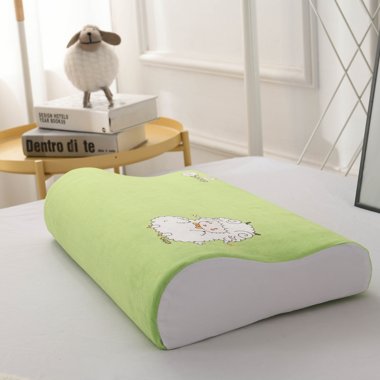 91家纺网 家纺一手货源 找家纺 小猫派 2025新款水晶绒12生肖枕套 羊