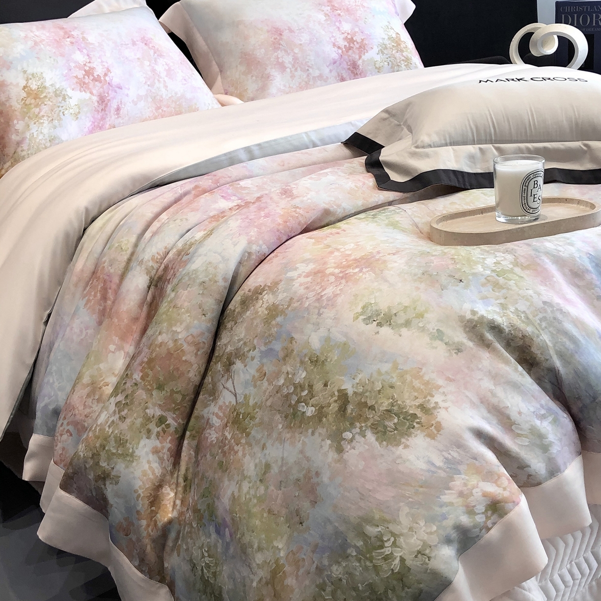 91家纺网 家纺一手货源 找家纺 佳汐蓝家纺 2025新款奶基米磨毛四件套系列 初恋-樱落粉