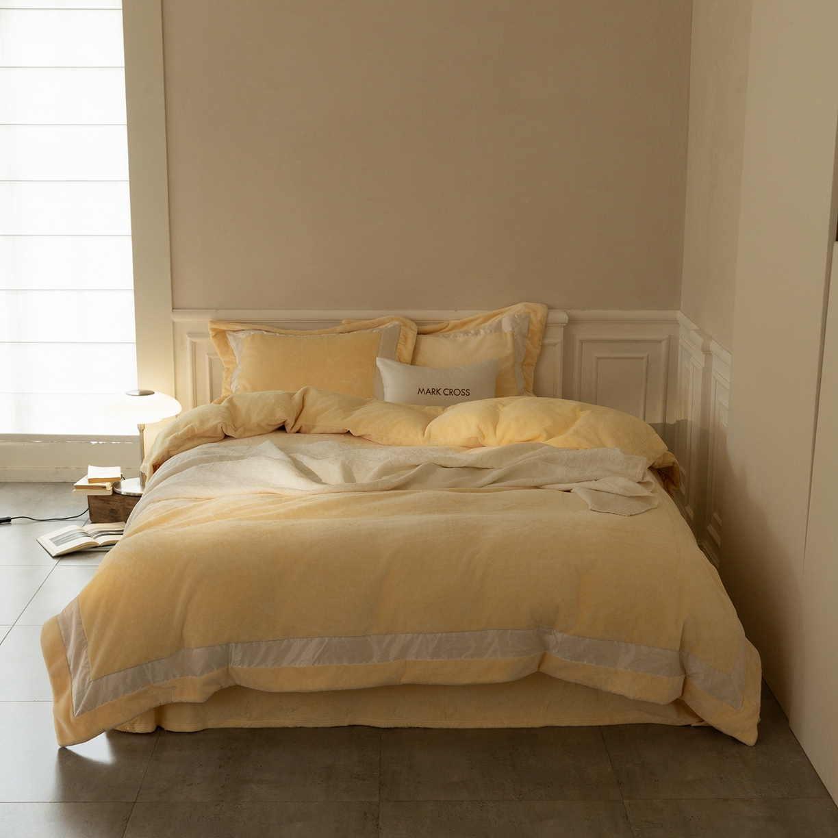 91家纺网 家纺一手货源 找家纺 （总）佳汐蓝家纺 2025新款轻奢质感软糯顶级慕丝牛奶绒系列四件套