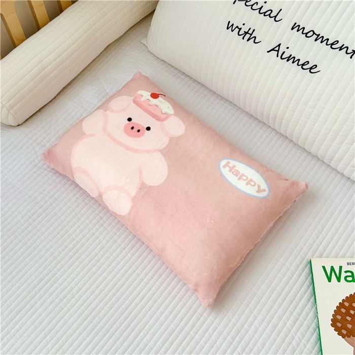 91家纺网 家纺一手货源 找家纺 萌宝家纺 2025新款儿童牛奶绒豆豆单品枕套 小猪