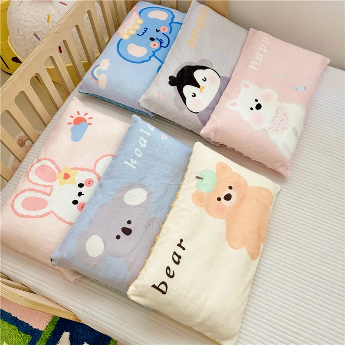 91家纺网 家纺一手货源 找家纺 萌宝家纺 2025新款儿童牛奶绒豆豆单品枕套 组合图仅供参考不可下单