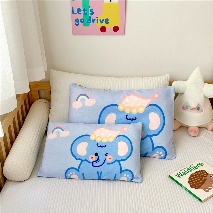 91家纺网 家纺一手货源 找家纺 萌宝家纺 2025新款儿童牛奶绒豆豆单品枕套 小象