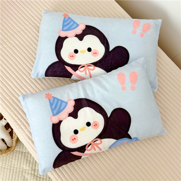 91家纺网 家纺一手货源 找家纺 萌宝家纺 2025新款儿童牛奶绒豆豆单品枕套 小企鹅