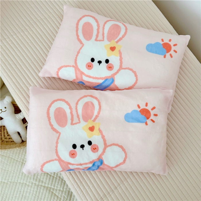 91家纺网 家纺一手货源 找家纺 萌宝家纺 2025新款儿童牛奶绒豆豆单品枕套 小兔子
