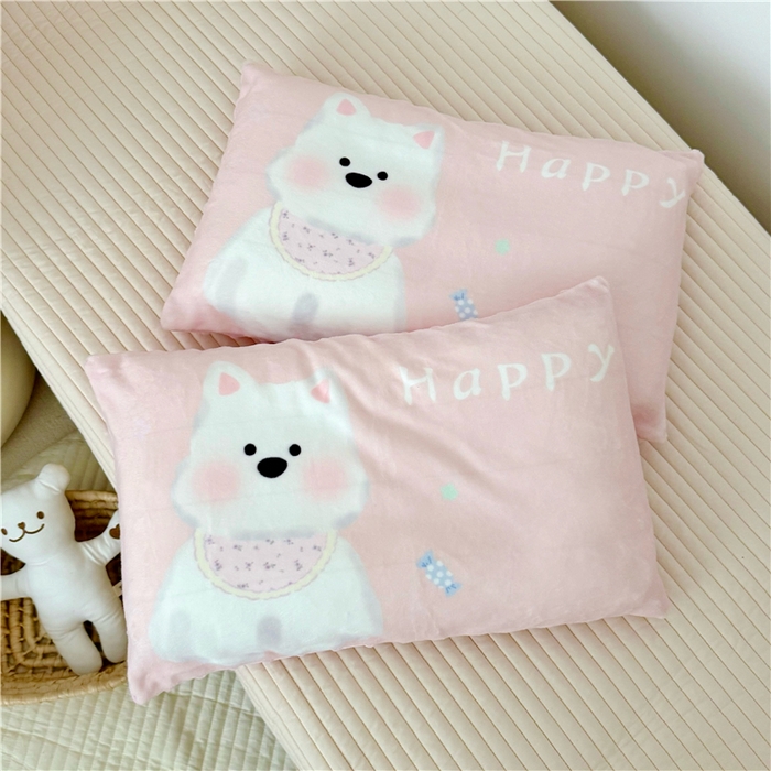 91家纺网 家纺一手货源 找家纺 萌宝家纺 2025新款儿童牛奶绒豆豆单品枕套 粉色小狗