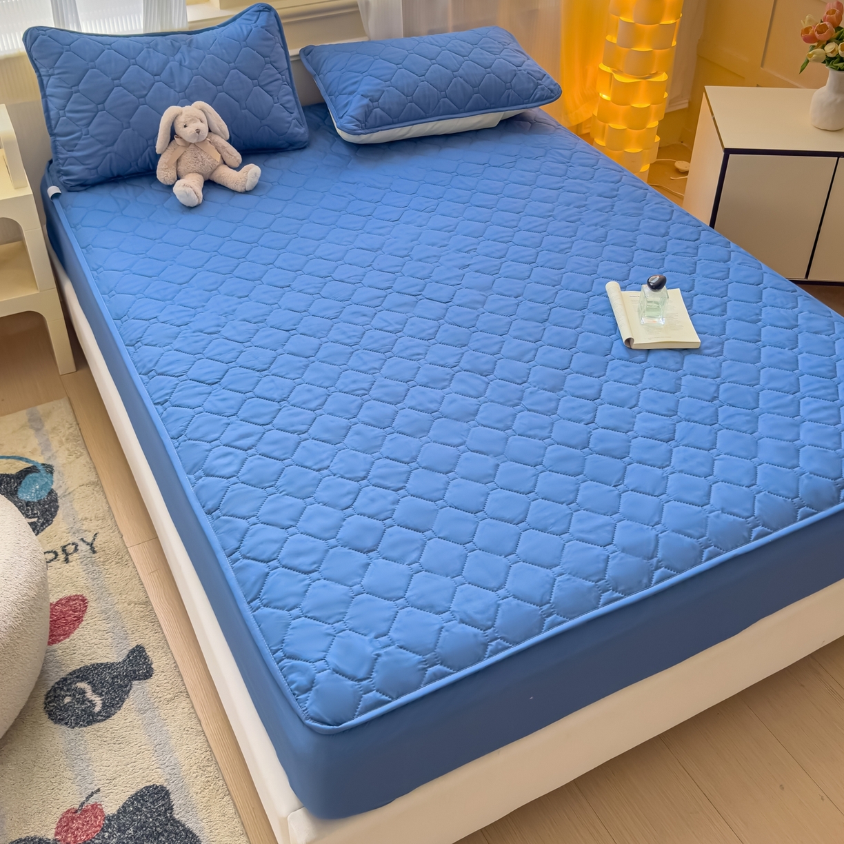 91家纺网 家纺一手货源 找家纺 慕克斯  2025新款原棉大豆抗菌夹棉防水床笠床垫保护罩-四季跑量款 蓝灰