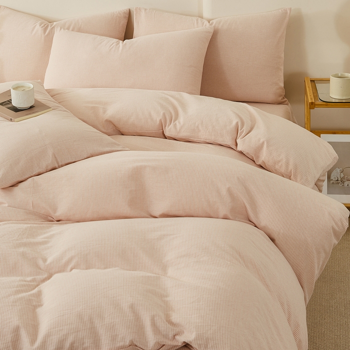 91家纺网 家纺一手货源 找家纺 润肤居 2025新款全棉色织水洗棉系列四件套 细条纹-豆沙